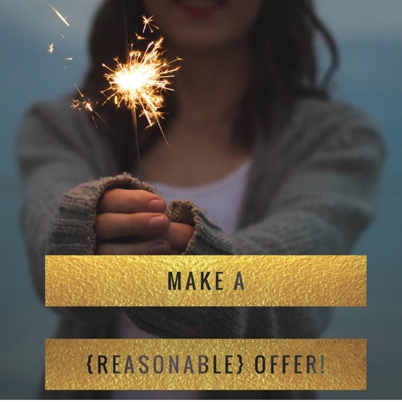 Last 1! SMALL Olive Sassy Sleeve Oversized Sweater - Picture 6 of 8